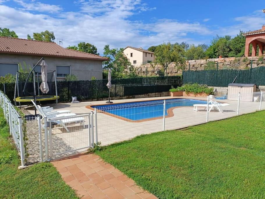 Casa Con Jardin Y Piscina Privada. Villa Santa Eulalia de Ronsana Exterior photo